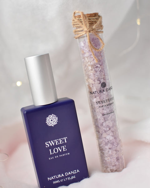 Σετ με το πιο Γλυκό Άρωμα Sweet Love: Άρωμα 50ml και Άλατα μπάνιου - NATURADANZA