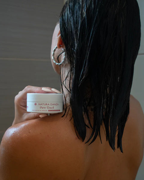 Αναζωογονητική Θεραπεία για Υγιή και Λαμπερά Μαλλιά: Η Μάσκα Μαλλιών Κερατίνης Pure Touch της NATURA DANZA