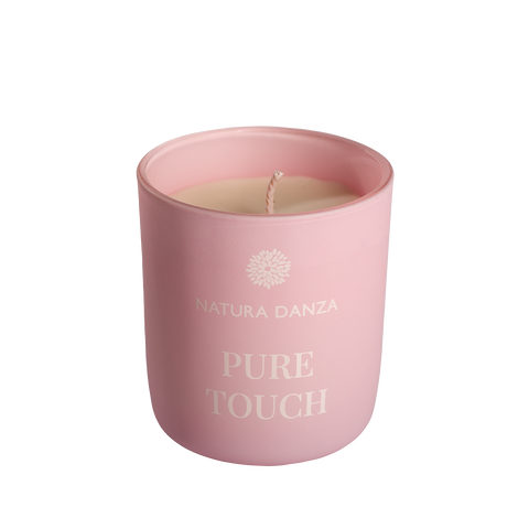 Κερί Pure Touch από τη Natura Danza – αρωματικό κερί με πούδρινο άρωμα καθαριότητας και φροντίδας